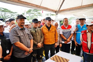 Pesan Bima Arya Saat Hadiri Serah Terima 600 Unit Huntara di Aceh Tamiang