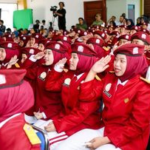 Ratusan Guru dan Siswa Sekolah Rakyat Siap Sambut Presiden di Banjarbaru