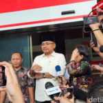 Bukti Tebal KPK Jerat Gus Yaqut Tersangka Korupsi Kuota Haji