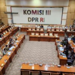 Komisi III DPR Tindak Lanjuti soal Tunjangan Hakim Ad Hoc, Minta Tak Mogok