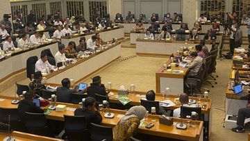 Rapat di DPR, Menhut Raja Juli Usul Tambah 21 Ribu Polisi Kehutanan