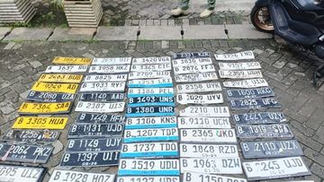 Satpol PP Sita 50 Pelat Nomor dari Tukang Tambal Ban di Jakut