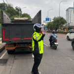 Hati-hati, Ada Truk Gangguan di Senayan Arah Slipi Jakbar